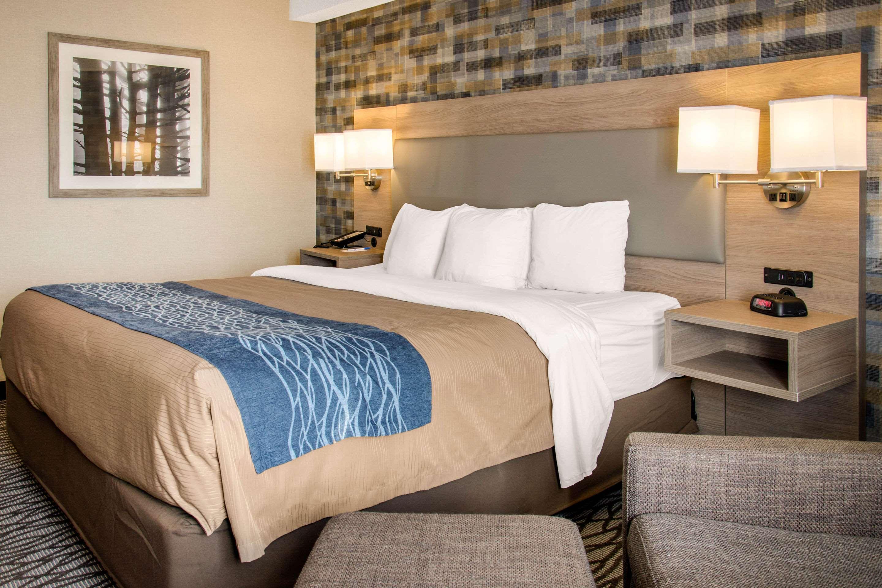 Comfort Inn Aeroport Dorval Dış mekan fotoğraf