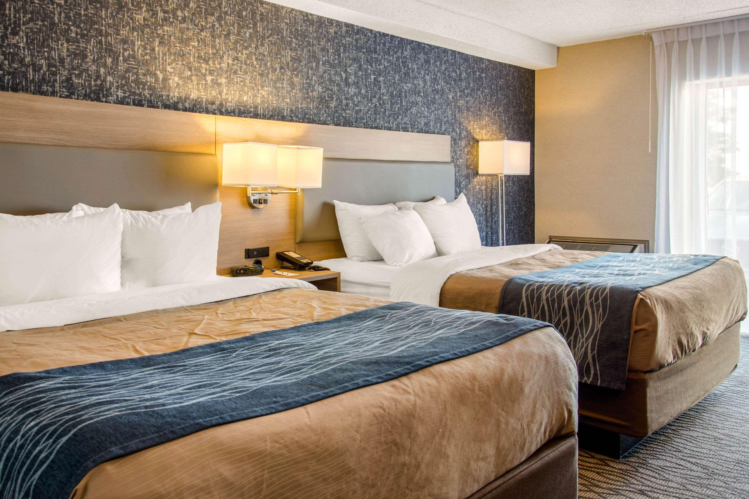 Comfort Inn Aeroport Dorval Dış mekan fotoğraf