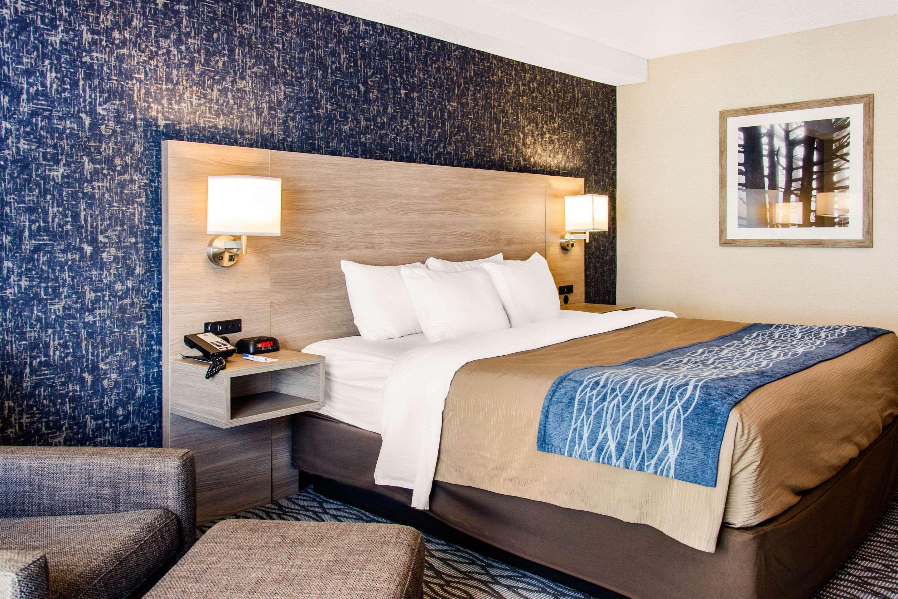 Comfort Inn Aeroport Dorval Dış mekan fotoğraf