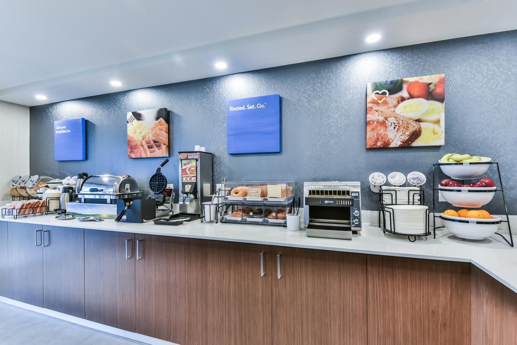 Comfort Inn Aeroport Dorval Dış mekan fotoğraf