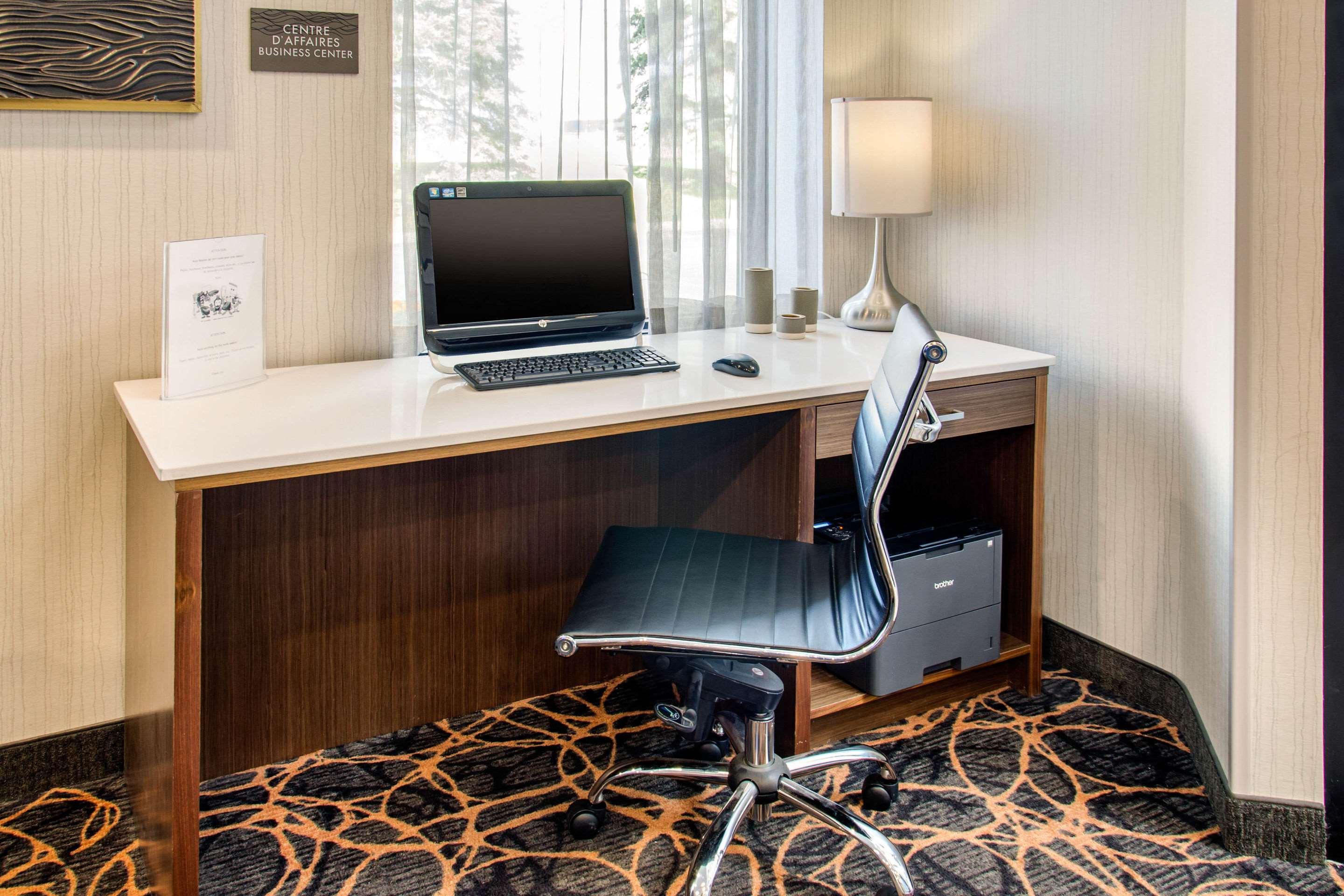 Comfort Inn Aeroport Dorval Dış mekan fotoğraf